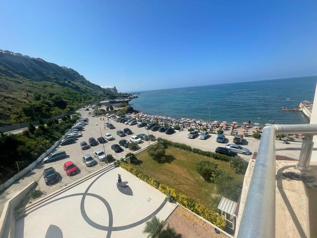 Hotel Ferrara Durrës Zewnętrze zdjęcie